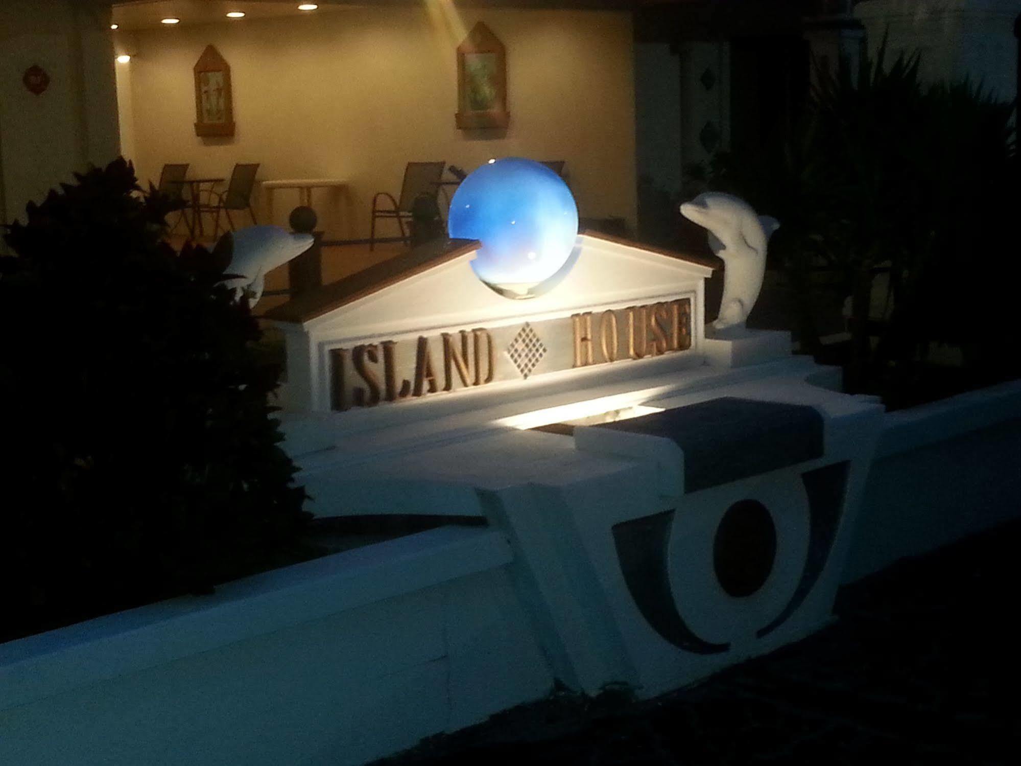 Island House Resort Hotel セント・ピート・ビーチ エクステリア 写真