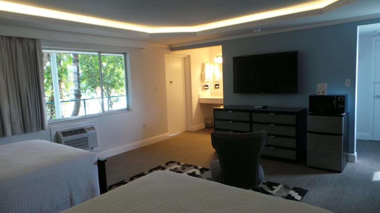 Island House Resort Hotel セント・ピート・ビーチ エクステリア 写真